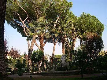 Casa Caburlotto 3* Rome
