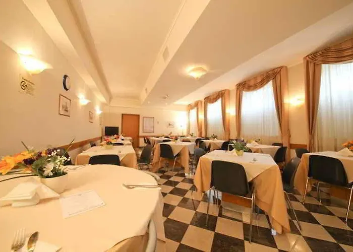 Hotel Casa Caburlotto Rome